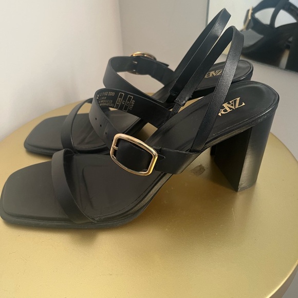 Zara heels - Picture 2 of 4